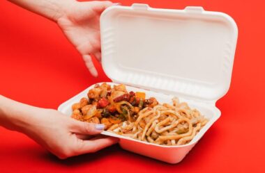 Comida pronta: Copywriting para Food Service e o poder de transformar leitores em clientes fiéis